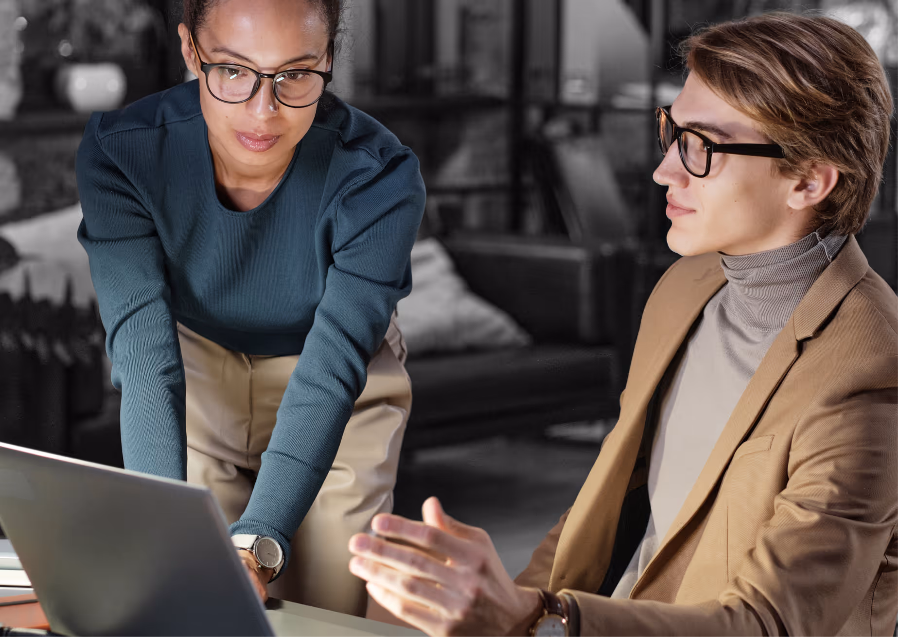 Consultant Vizion en réunion stratégique avec un client B2B